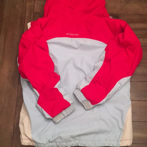 Columbia winter coat size large - Picture 4 of 4